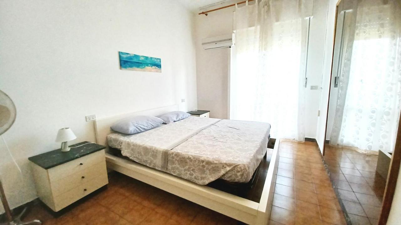Appartamento Mare Di Luni Mare Экстерьер фото