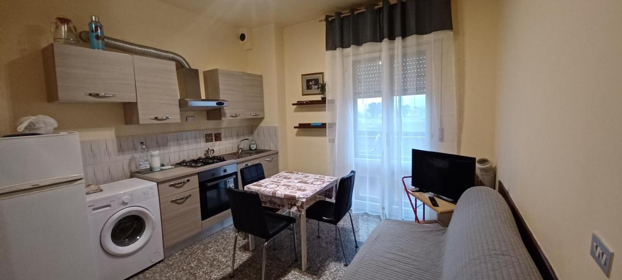 Appartamento Mare Di Luni Mare Экстерьер фото